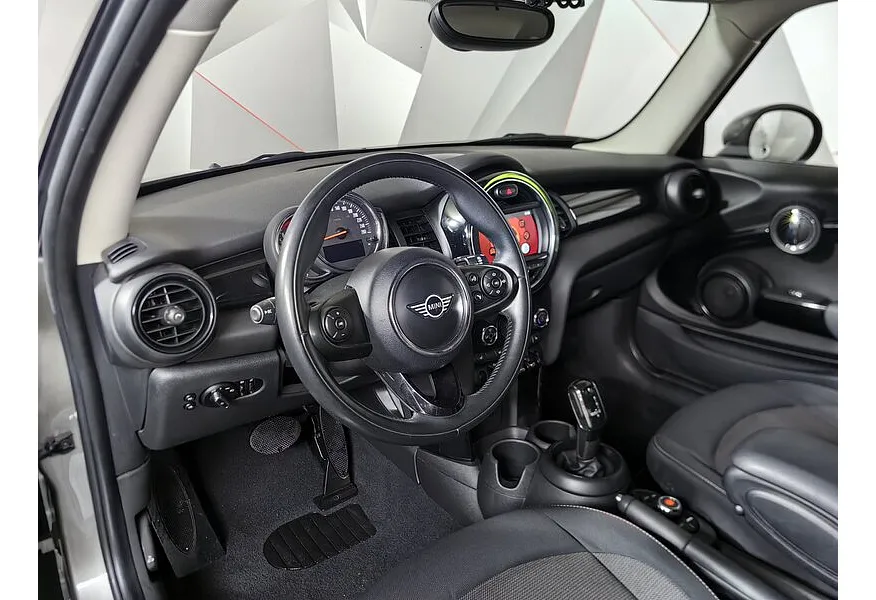 MINI Cooper 1.5 AMT (136 л.с.) Серебристый в АВИЛОН. Слайд №12