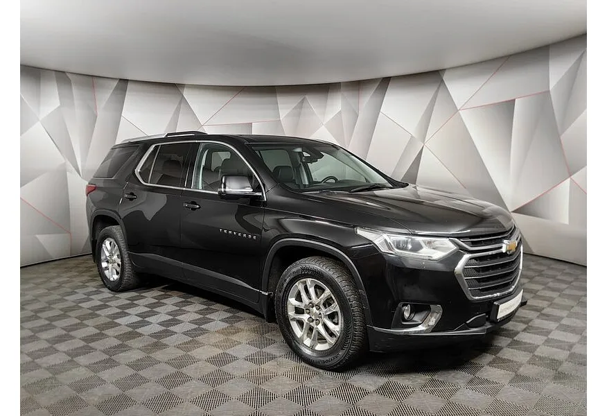 Chevrolet Traverse 3.6 AT AWD (318 л.с.) LT Черный в АВИЛОН. Слайд №3