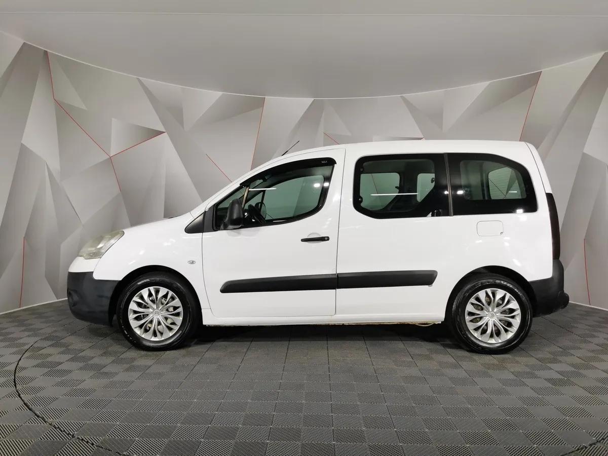 Citroen Berlingo 1.6 HDi MT (90 л.с.) Белый в АВИЛОН. Слайд №5