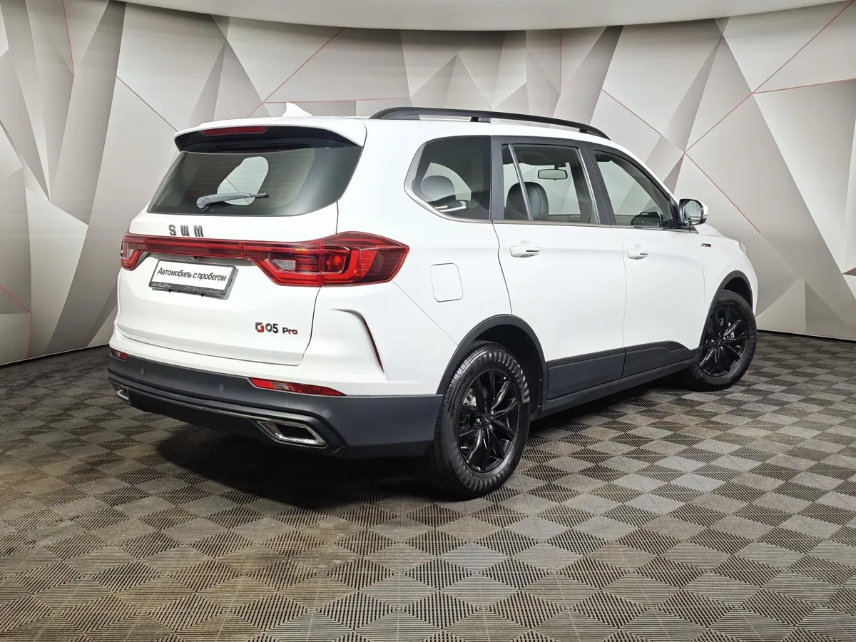 SWM G05 Pro 1.5 AMT (139 л.с.) 7 мест Белый в АВИЛОН. Слайд №2