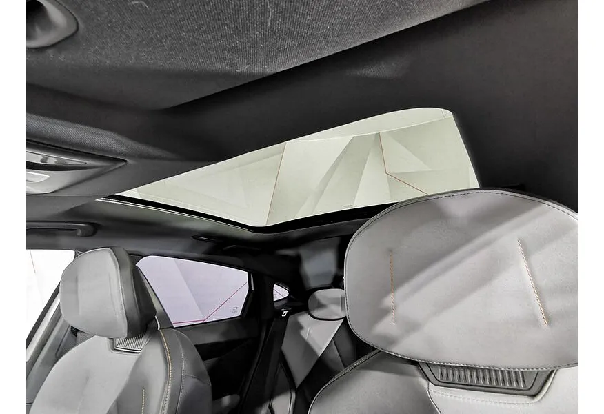 Changan UNI-V 1.5 AMT (181 л.с.) LX Белый в АВИЛОН. Слайд №24