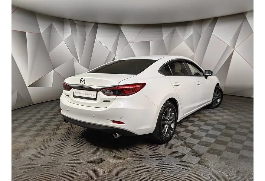 Mazda 6 2.5 SKYACTIV-G AT (192 л.с.) Белый в АВИЛОН. Слайд №2