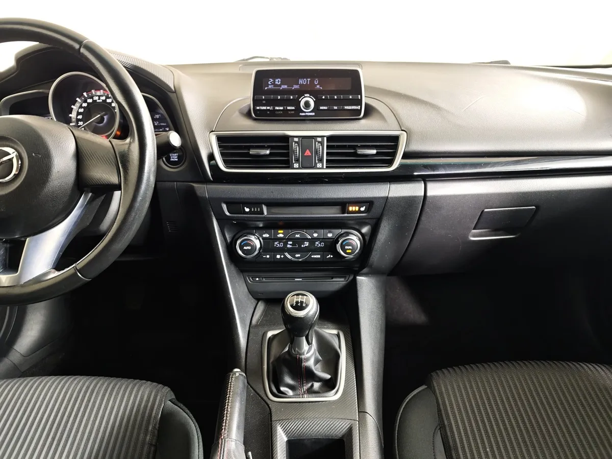 Mazda 3 1.6 MT (104 л.с.) Белый в АВИЛОН. Слайд №13