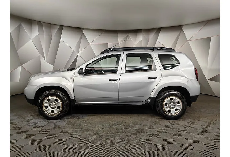 Renault Duster 2.0 MT 4x4 (143 л.с.) Серый в АВИЛОН. Слайд №5