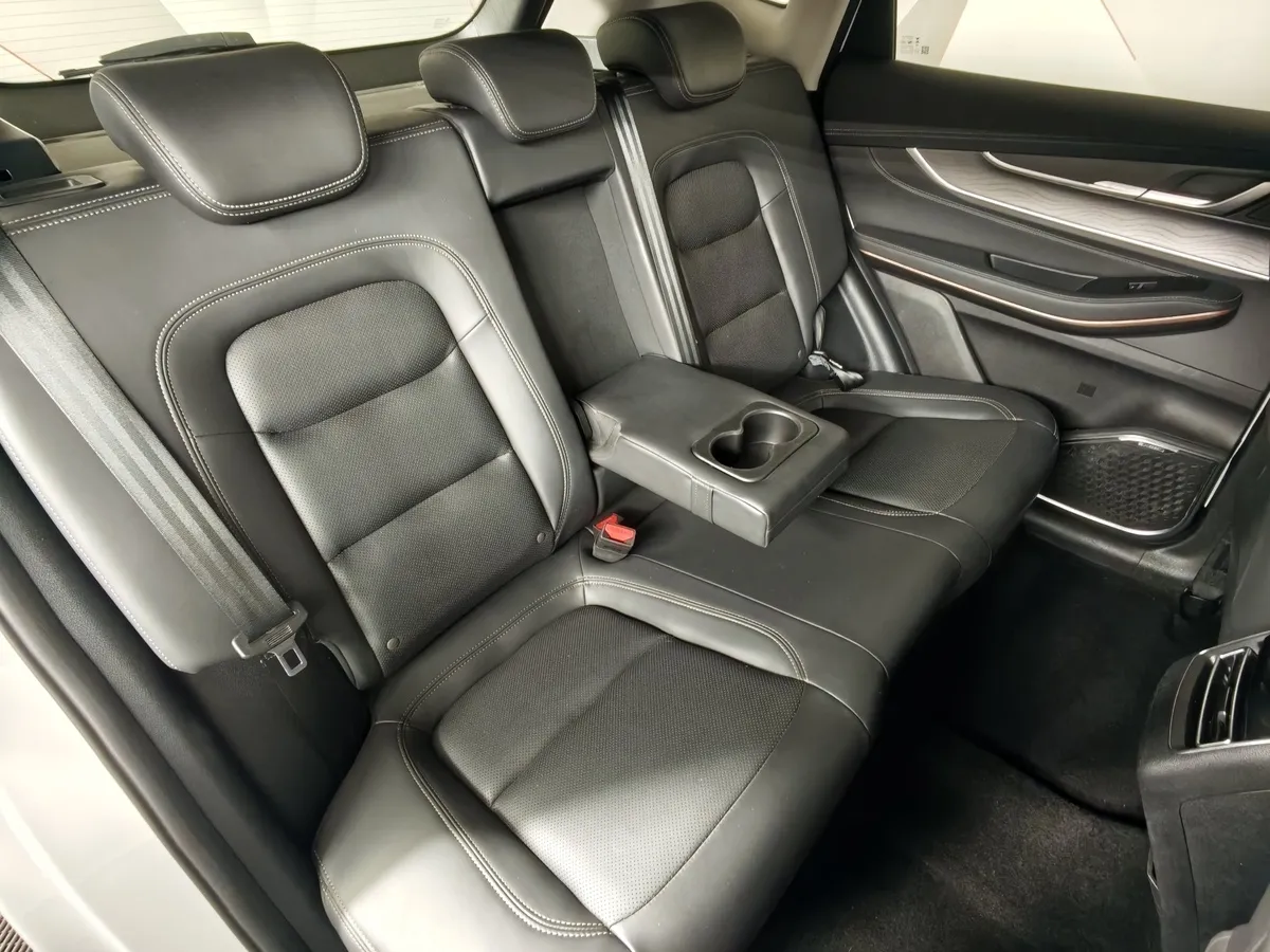 EXEED LX 1.5 CVT9 FWD (147 л.с) Prestige Plus Белый в АВИЛОН. Слайд №16