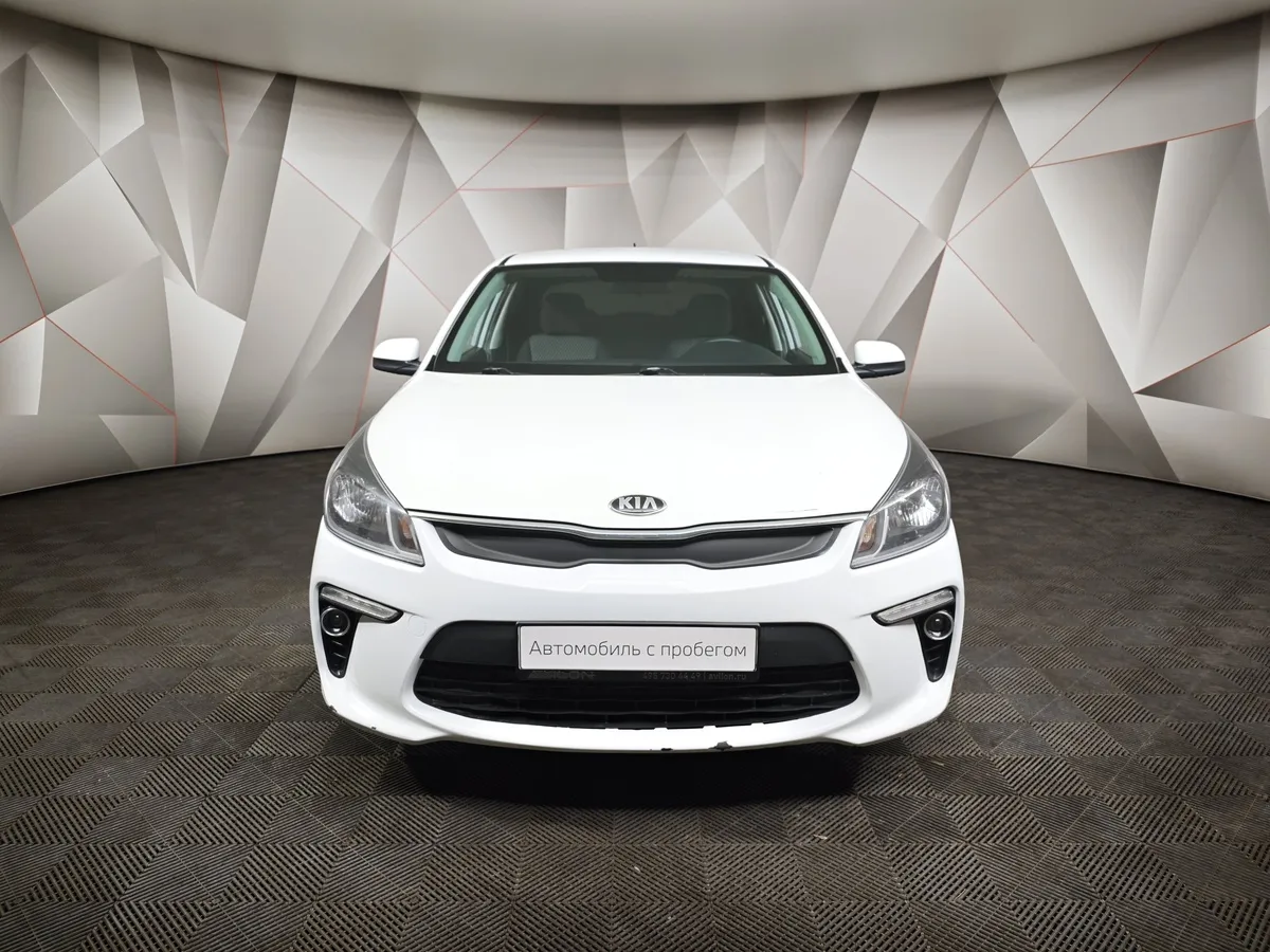 Kia Rio 1.6 AT (123 л.с.) Белый в АВИЛОН. Слайд №7