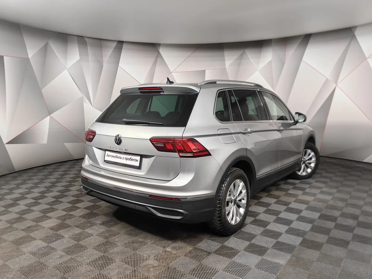 Volkswagen Tiguan 1.4 TSI AT (150 л.с.) Status Серый в АВИЛОН. Слайд №2