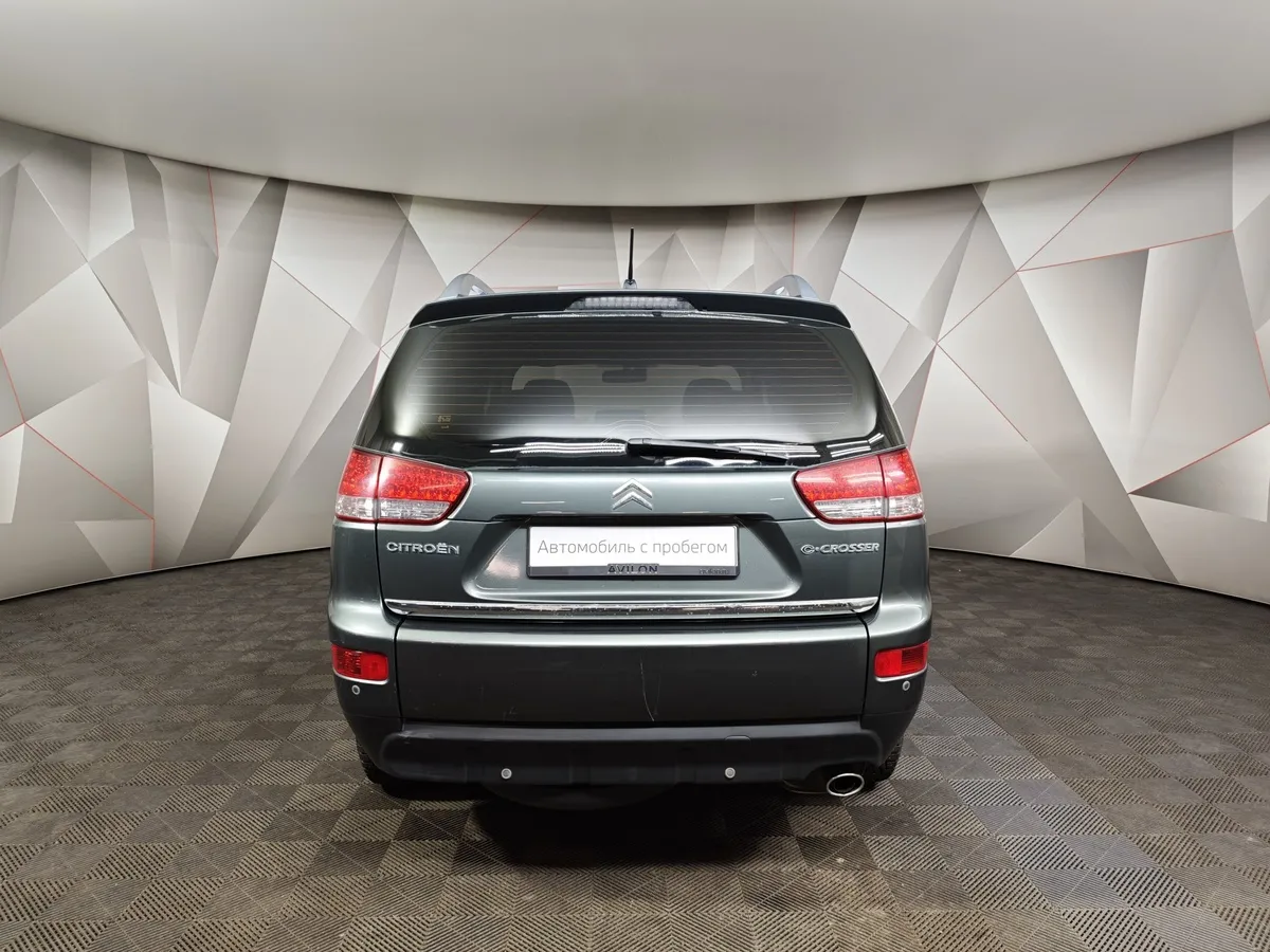 Citroen C-Crosser 2.4 CVT 4WD (170 л.с.) Серый в АВИЛОН. Слайд №8