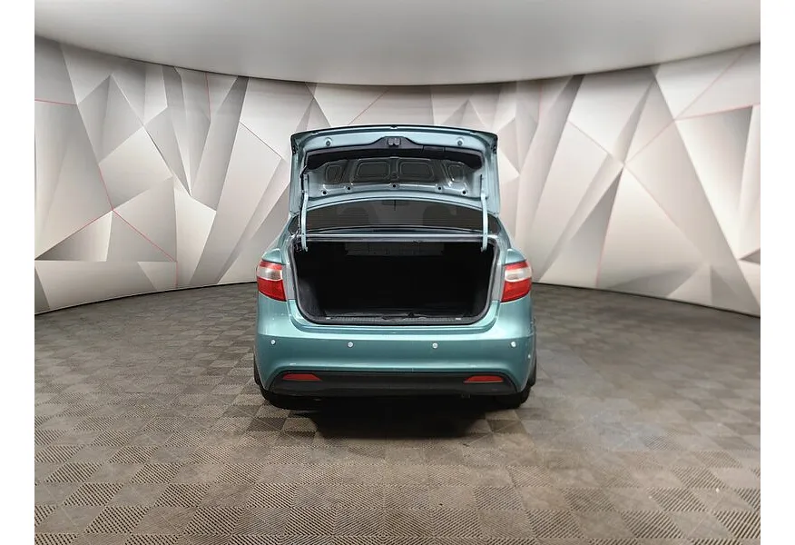 Kia Rio 1.6 AT (123 л.с.) Зеленый в АВИЛОН. Слайд №10