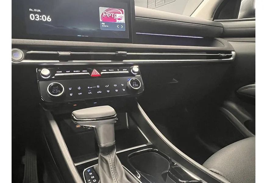 LIVE. Слайд №21