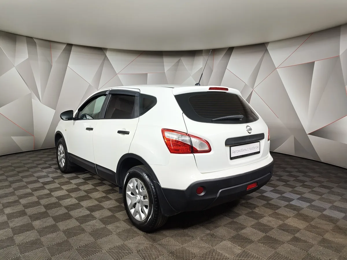 Nissan Qashqai 1.6 MT FWD (115 л.с.) Белый в АВИЛОН. Слайд №4