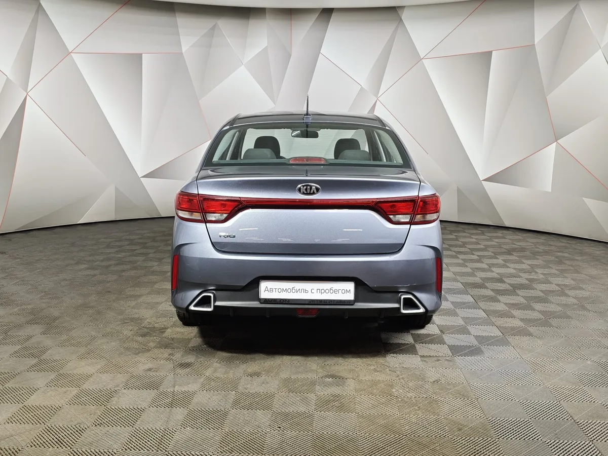 Kia Rio 1.6 AT (123 л.с.) Luxe Серый в АВИЛОН. Слайд №8