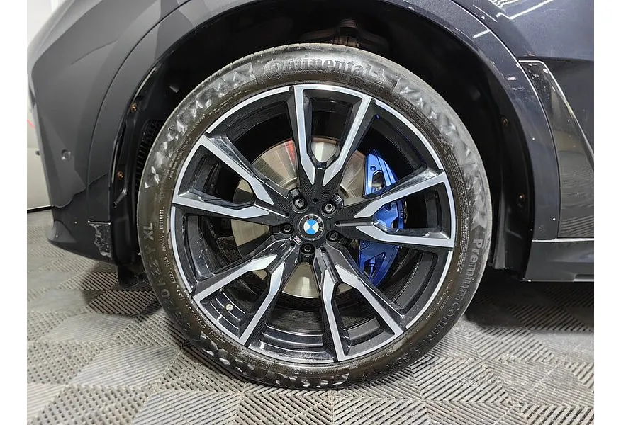 BMW X7 xDrive40d Steptronic (340 л.с.) M Sport Pro Черный в АВИЛОН. Слайд №7