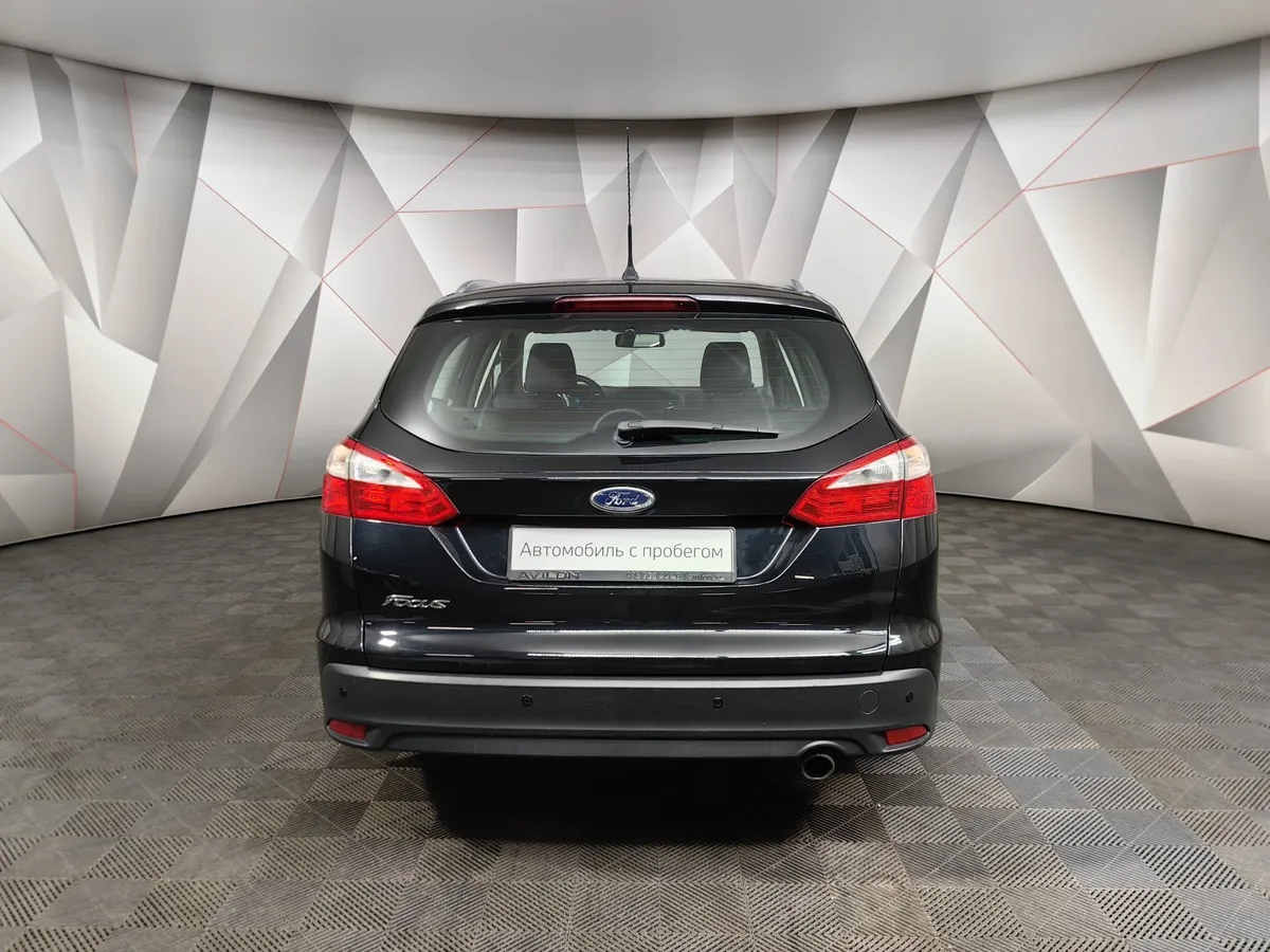 Ford Focus 2.0 PowerShift (150 л.с.) Titanium Черный в АВИЛОН. Слайд №8