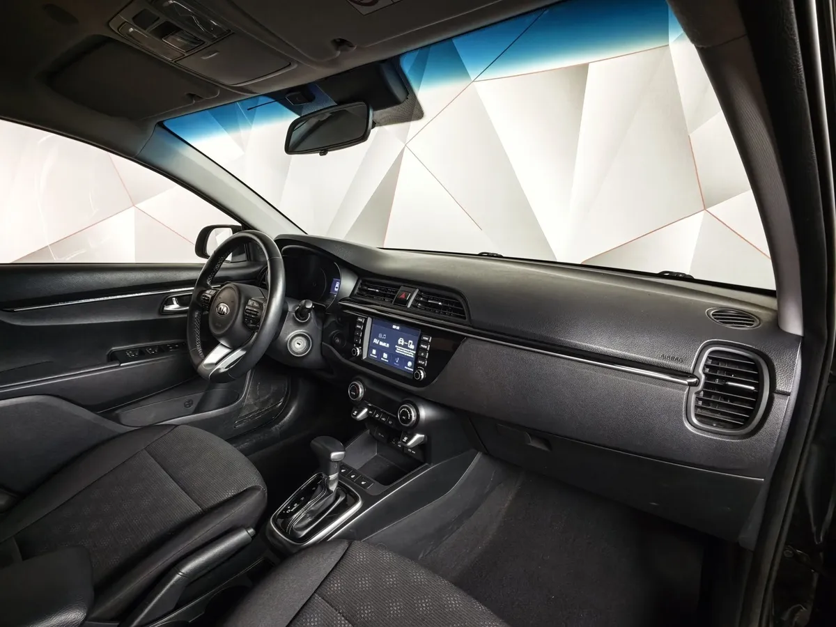 Kia Rio 1.6 AT (123 л.с.) Черный в АВИЛОН. Слайд №11