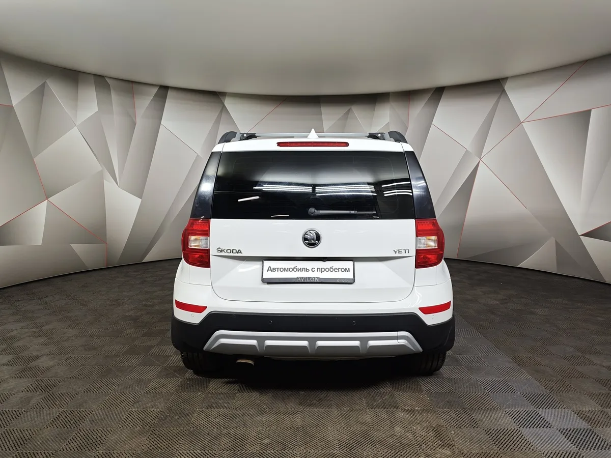 Skoda Yeti 1.6 AT (110 л.с.) Белый в АВИЛОН. Слайд №8