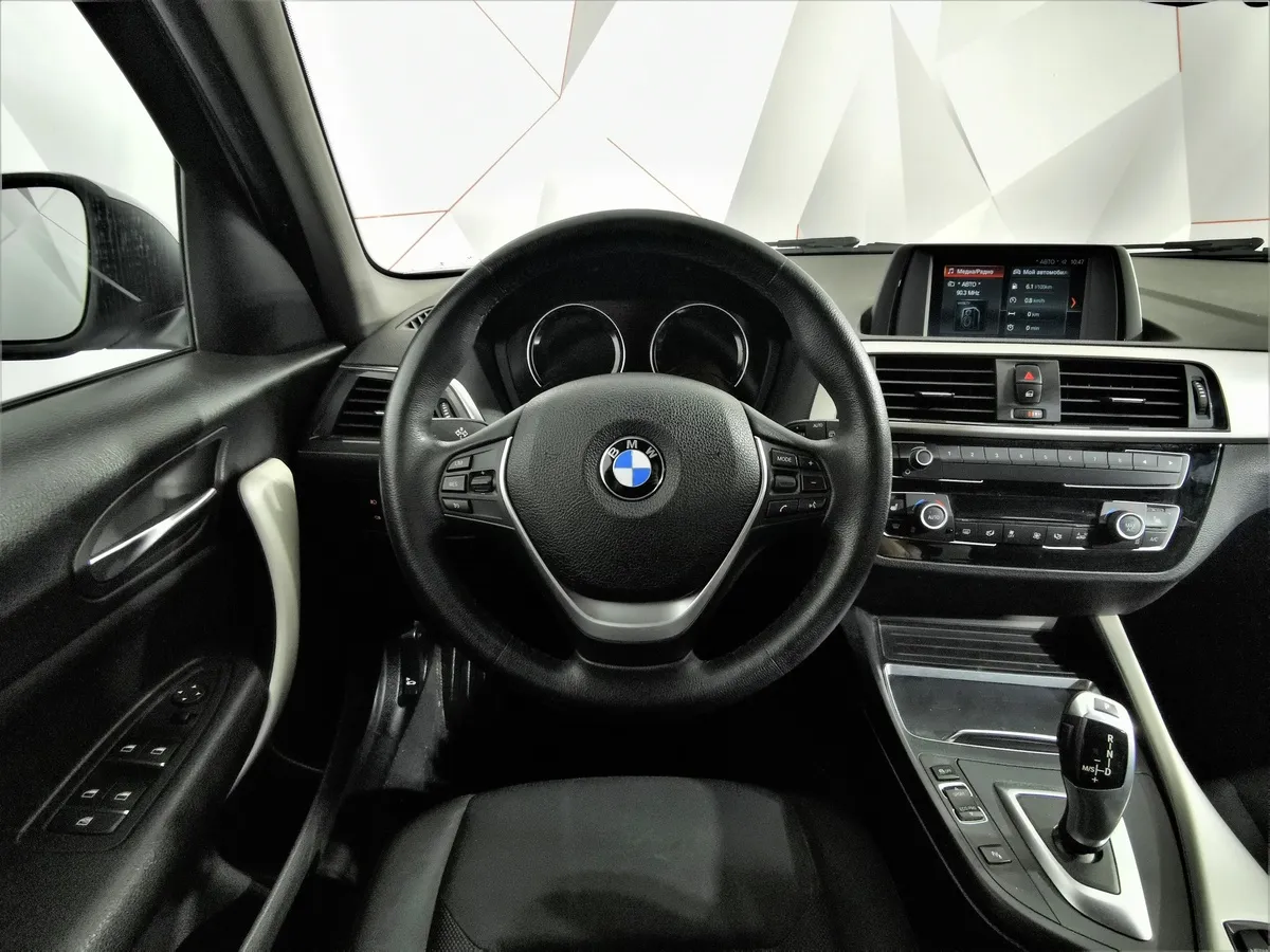 BMW 1 серия 116i AT (136 л.с.) Серебристый в АВИЛОН. Слайд №14