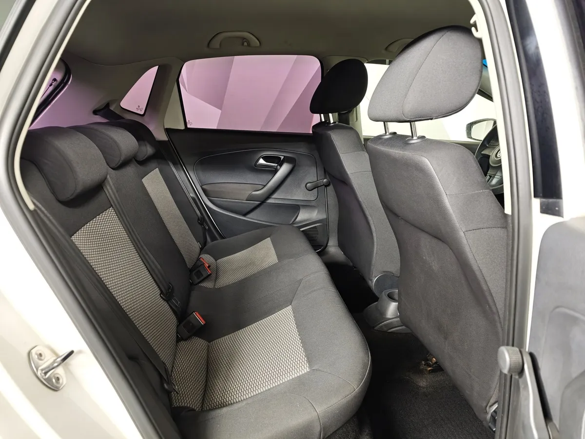 Volkswagen Polo 1.4 DSG (85 л.с.) Trendline Белый в АВИЛОН. Слайд №16