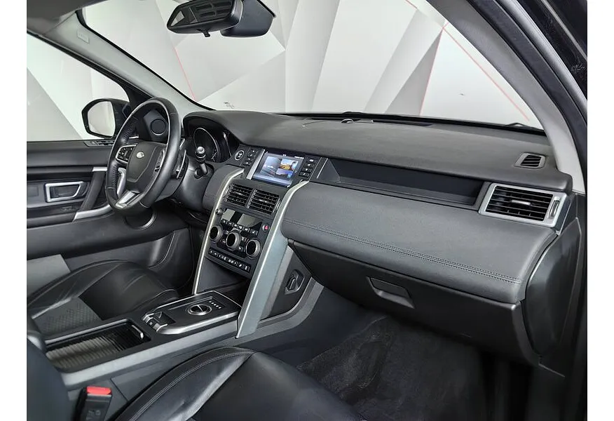 Land Rover Discovery Sport 2.0 TD4 AT AWD (150 л.с.) SE Черный в АВИЛОН. Слайд №12