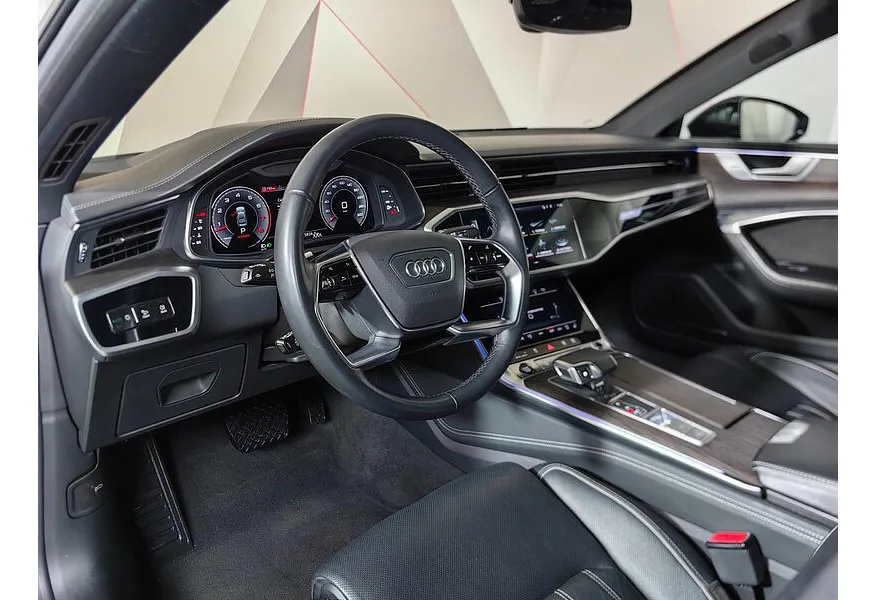 Audi A7 55 TFSI quattro S tronic (340 л.с.) Белый в АВИЛОН. Слайд №19