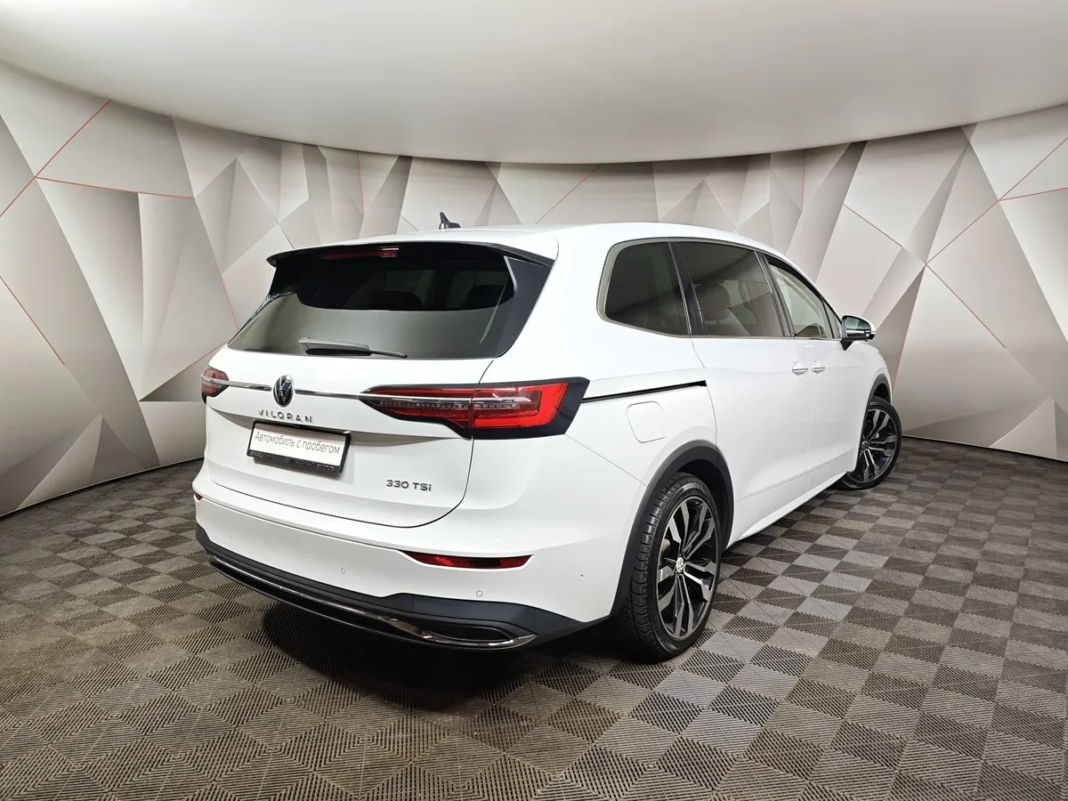 Volkswagen Viloran 380 TSI 2.0 AMT (220 л.с.) Premium Edition Белый в АВИЛОН. Слайд №2