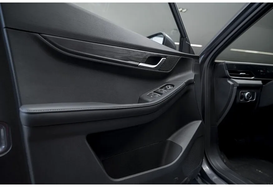 JAECOO J6 1.5T DCT 2WD (147 л.с.) Престиж Серый в АВИЛОН. Слайд №18