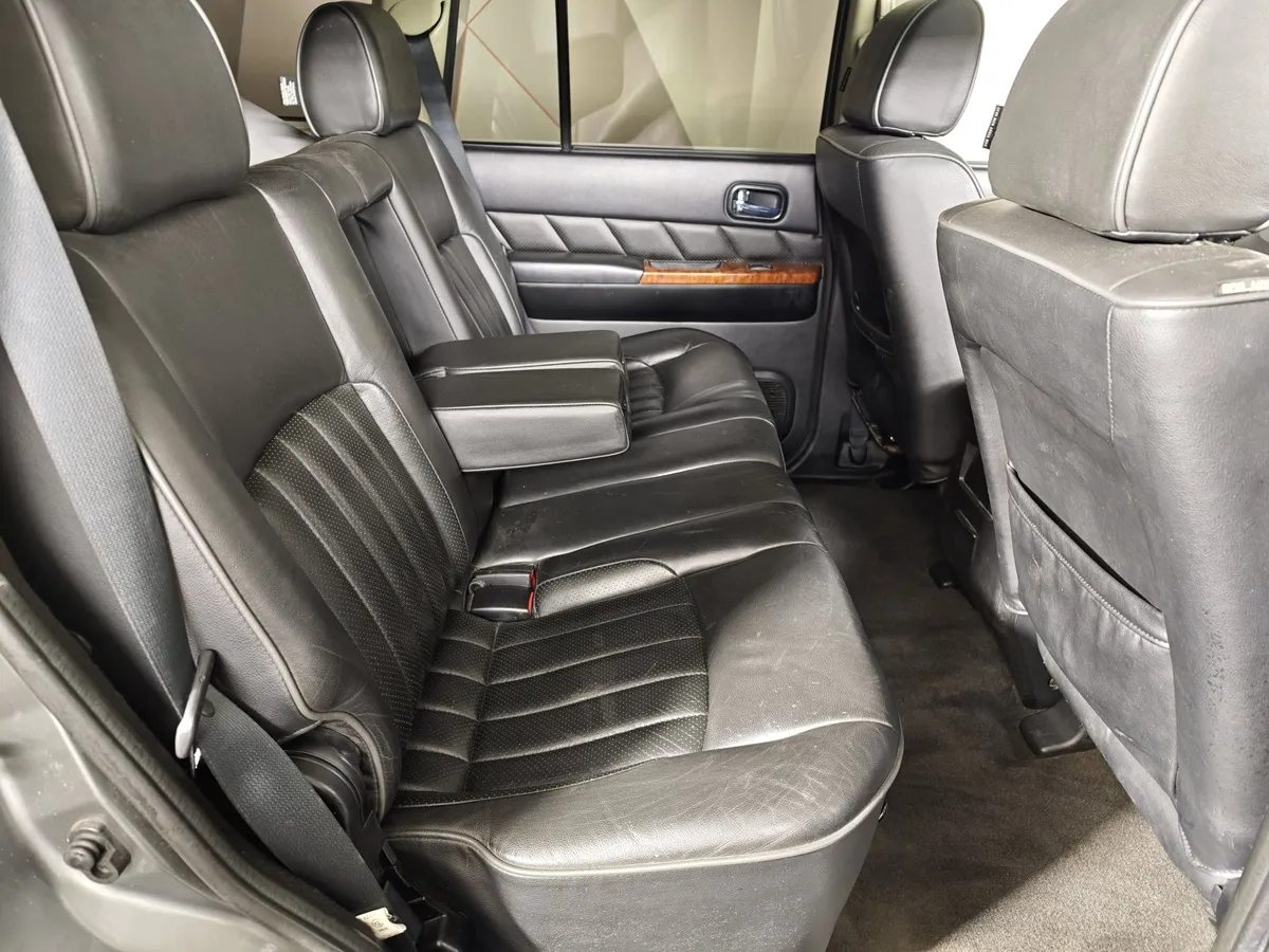 Nissan Patrol 3.0 Di AT (160 л.с.) Серый в АВИЛОН. Слайд №15