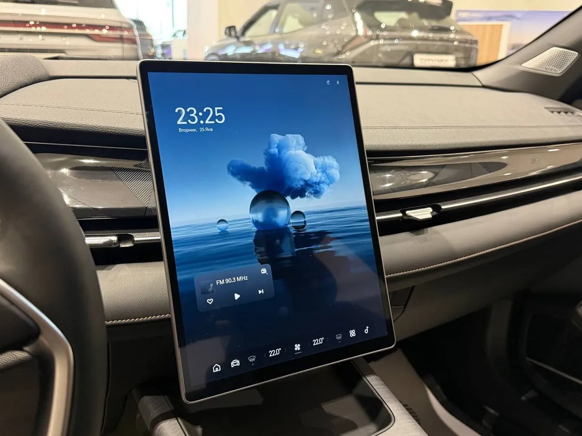 Geely Preface 2.0T 7DCT FWD (150 л.с.) Флагман Серый в АВИЛОН. Слайд №8