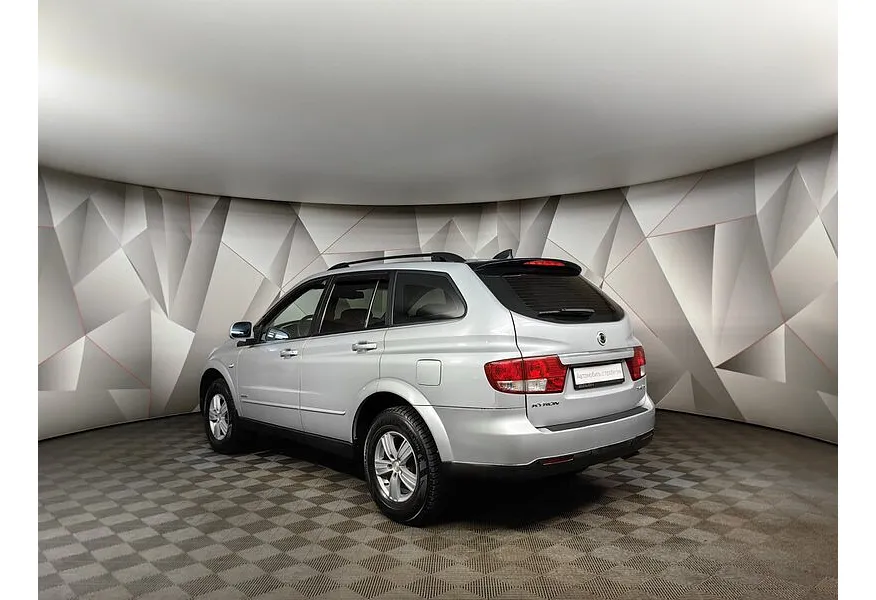 SsangYong Kyron 2.3 E-Tronic 4WD (150 л.с.) Серебристый в АВИЛОН. Слайд №4