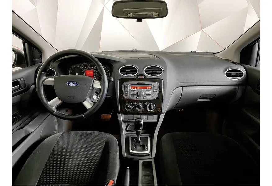 Ford Focus 1.6 AT (101 л.с.) Ghia Серебристый в АВИЛОН. Слайд №13