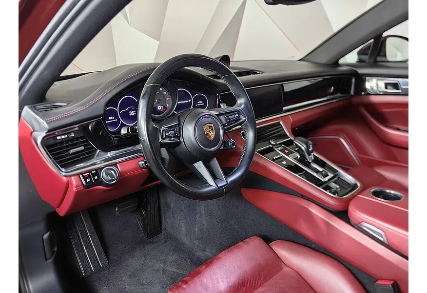 Porsche Panamera 4 3.0 PDK AWD (330 л.с.) Красный в АВИЛОН. Слайд №19