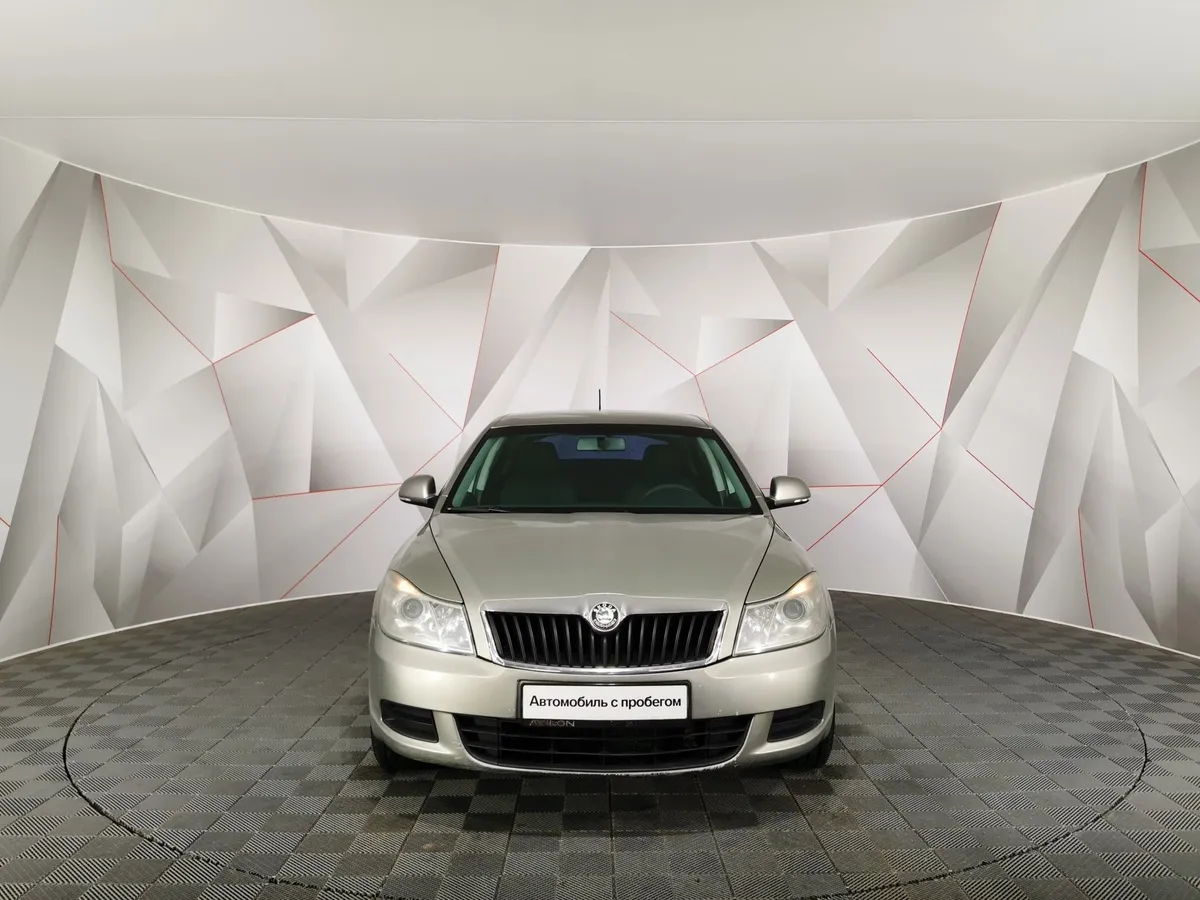 Skoda Octavia 1.6 Tiptronic (102 л.с.) Бежевый в АВИЛОН. Слайд №7