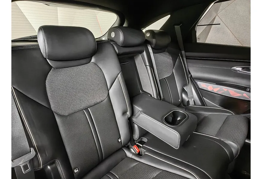АВИЛОН - Genesis GV70 2.2D 8AT 4WD (199 л.с.) Supreme + Advanced Smart Sense Серый - slide 7