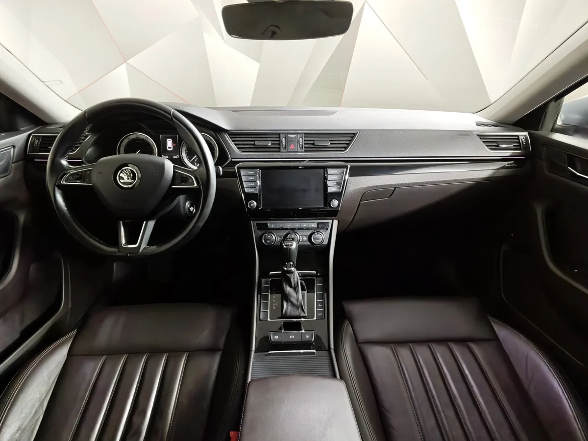 Skoda Superb 1.8 TSI DSG (180 л.с.) Серый в АВИЛОН. Слайд №14