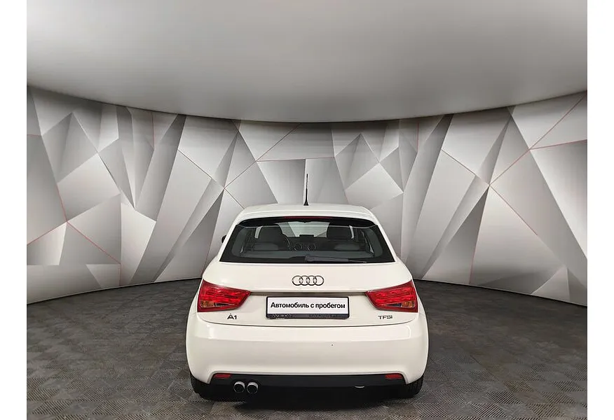 Audi A1 1.4 TFSI S-tronic (122 л.с.) Белый в АВИЛОН. Слайд №8 Audi A1 1.4 TFSI S-tronic (122 л.с.) Белый в АВИЛОН. Слайд №8