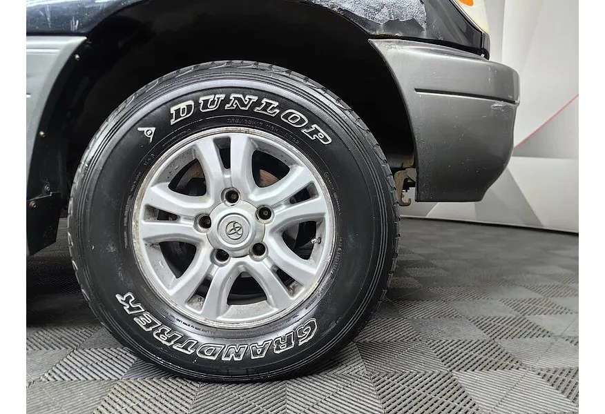 АВИЛОН - Lexus LX 470 AT (234 л.с.) Черный - slide 17