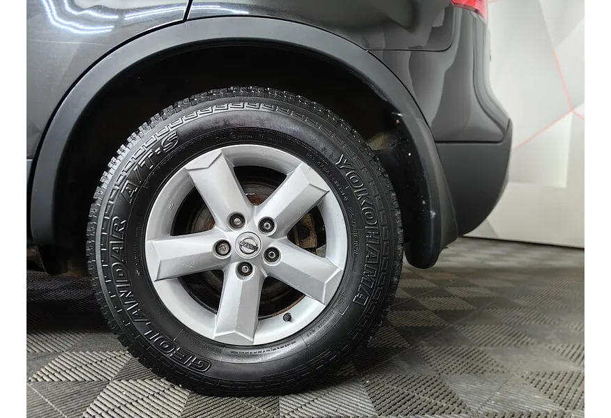 Nissan Qashqai 2.0 CVT AWD (141 л.с.) Черный в АВИЛОН. Слайд №19