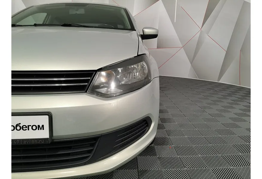 Volkswagen Polo 1.6 Tiptronic (105 л.с.) Comfortline Желтый в АВИЛОН. Слайд №16