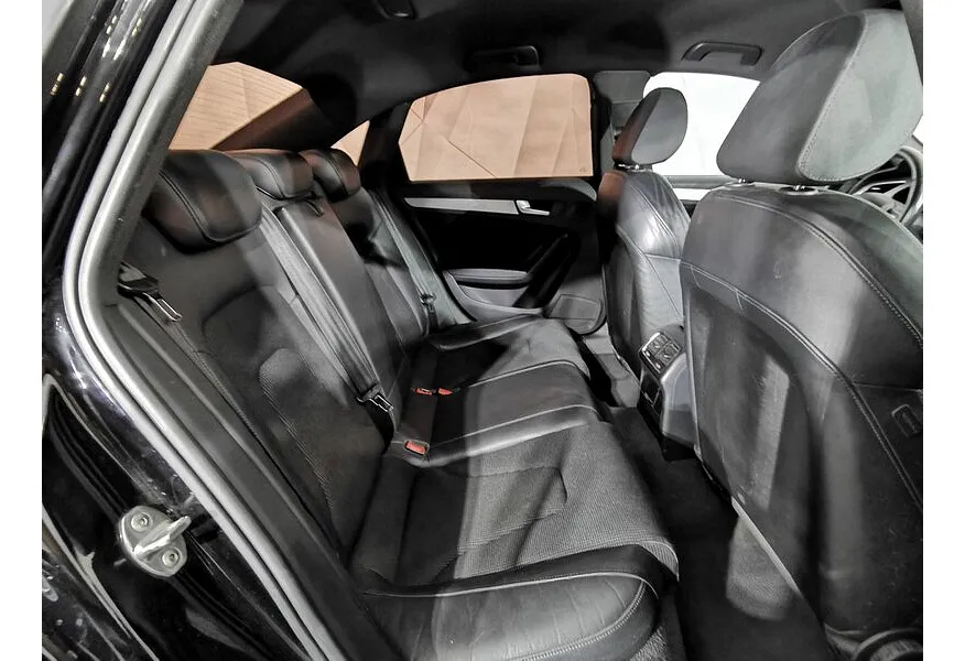 Audi A4 2.0 TFSI S tronic quattro (211 л.с.) S-Line Черный в АВИЛОН. Слайд №17