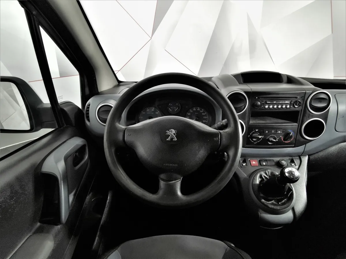 Peugeot Partner 1.6 MT (120 л.с.) Серебристый в АВИЛОН. Слайд №12