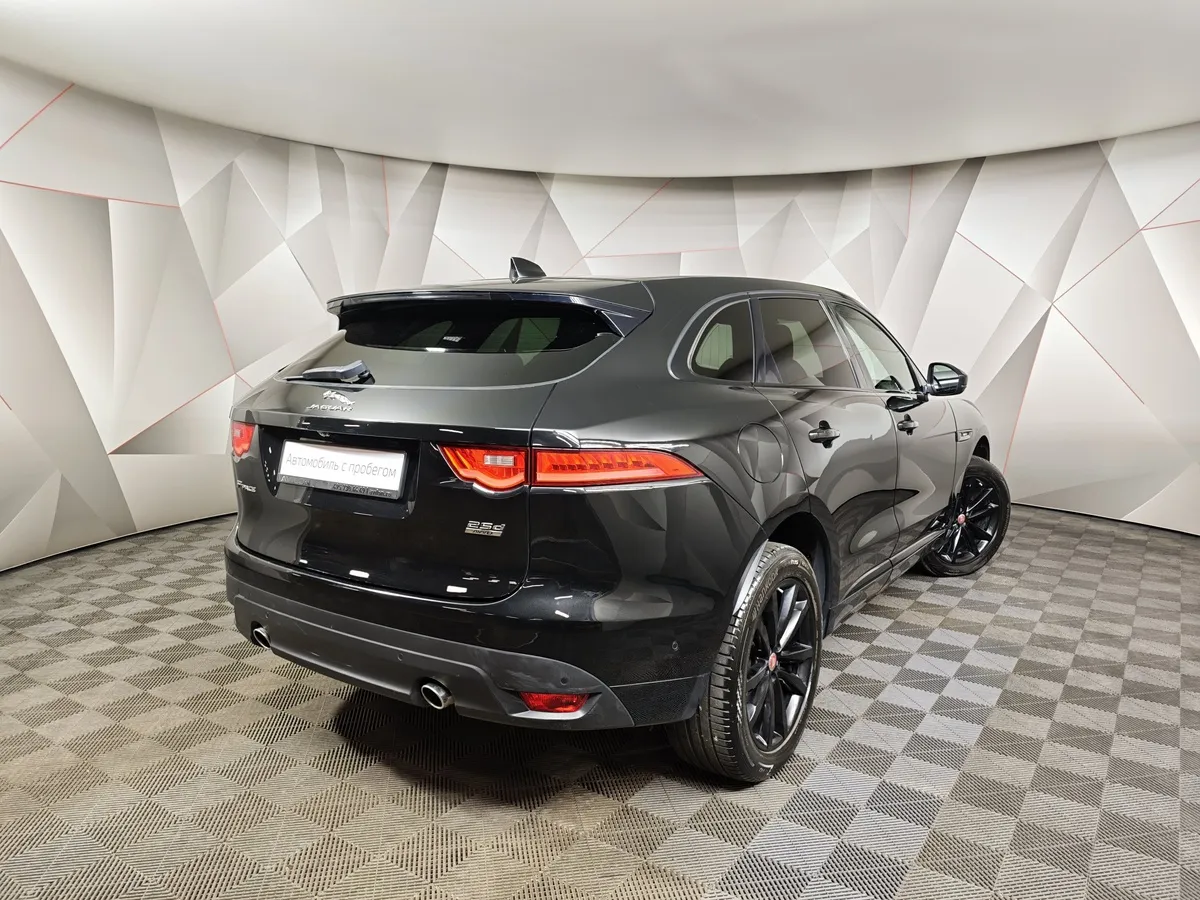 Jaguar F-Pace 2.0 TD AT AWD (240 л.с.) Prestige Черный в АВИЛОН. Слайд №2