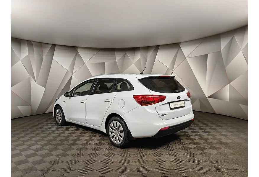 Kia Ceed 1.6 MT (129 л.с.) Comfort Белый в АВИЛОН. Слайд №4
