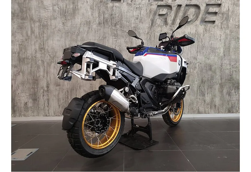 АВИЛОН - BMW Motorrad R 1300 GS Adventure R 1300 GS Adventure 1300 см³ (145) 1300 Синий - slide 5