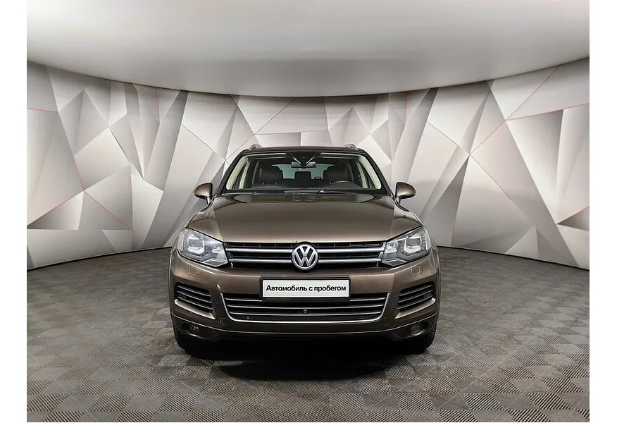 Volkswagen Touareg 3.0 TDI Tiptronic 4Motion (245 л.с.) Коричневый в АВИЛОН. Слайд №7