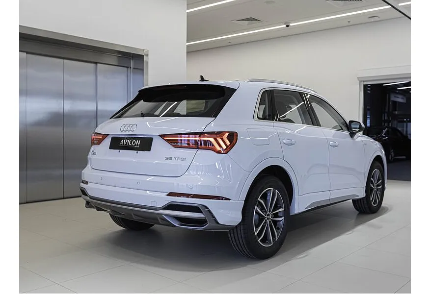 Audi Q3 35 1.5 TFSI S-tronic (160 л.с.) Fashion Dynamic Edition Белый в АВИЛОН. Слайд №7