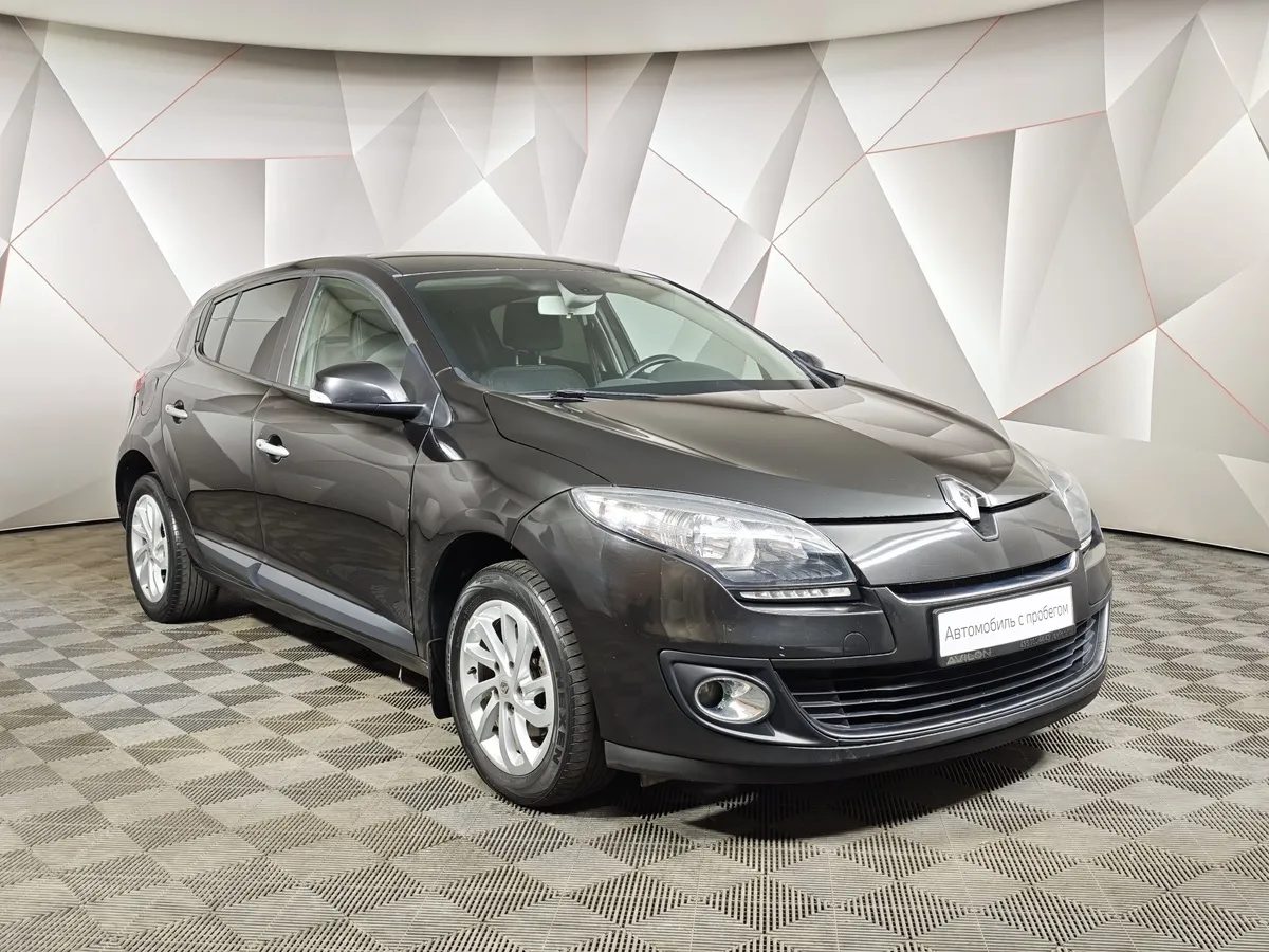 Renault Megane 1.6 MT (106 л.с.) Черный в АВИЛОН. Слайд №3