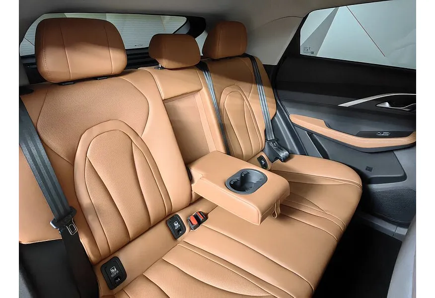 Omoda C5 1.6T DCT 4WD (150 л.с.) Supreme Комбинированный в АВИЛОН. Слайд №16