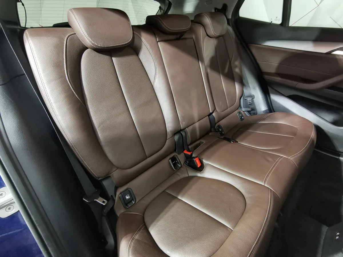 BMW X2 18i sDrive AMT (140 л.с.) Advantage Синий в АВИЛОН. Слайд №14