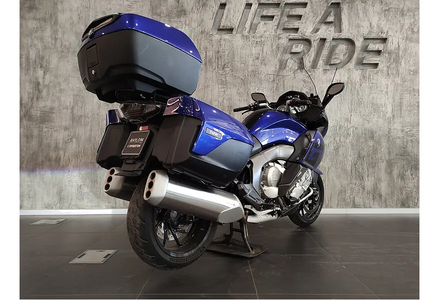 LIVE. Слайд №6