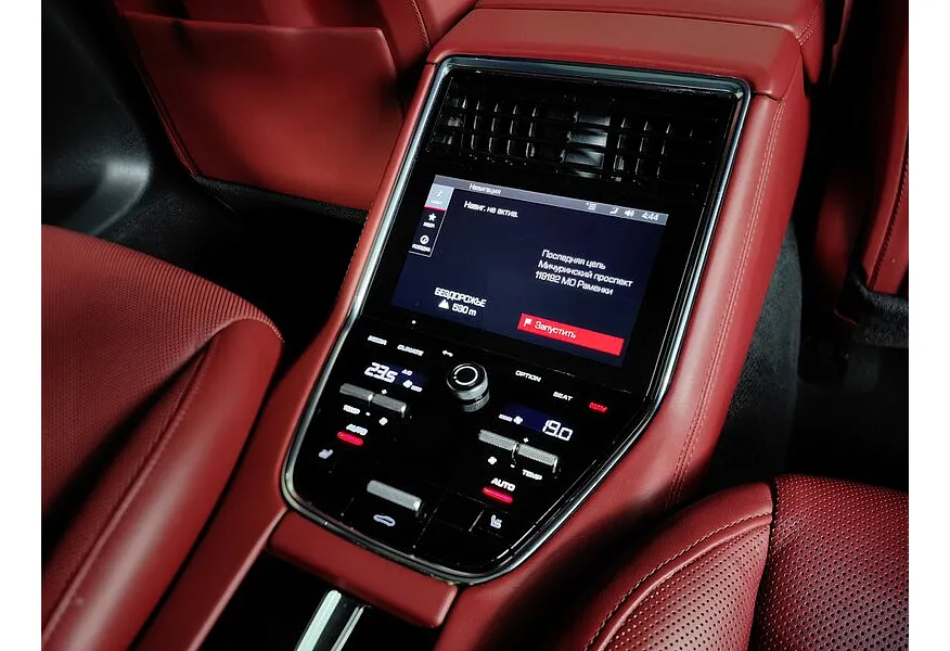 Porsche Panamera 4 3.0 PDK AWD (330 л.с.) Красный в АВИЛОН. Слайд №28